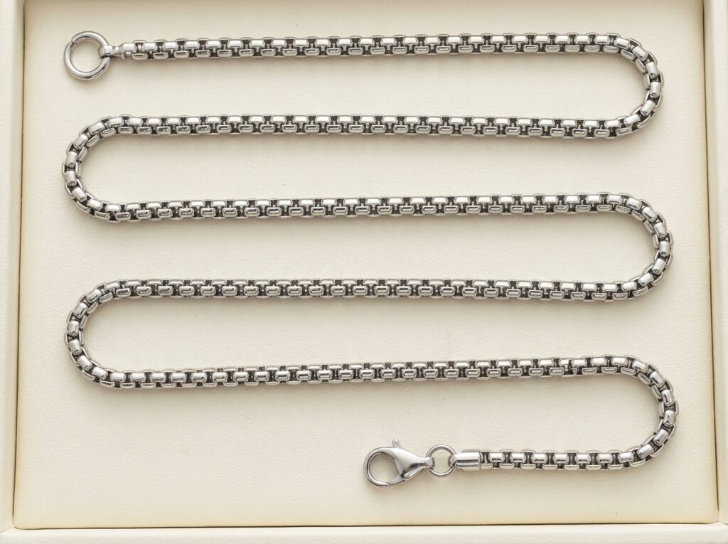 Venetian Round Box Chain - Silver